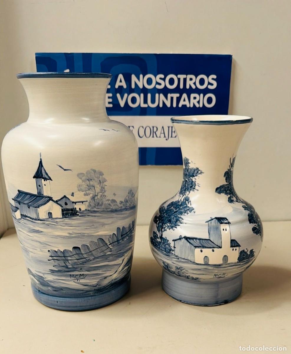Vintage: Par de jarrones azul y blanco casas