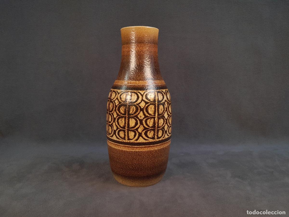 Vintage: JARR&Oacute;N DE GRES CER&Aacute;MICO.ESTILO MID-CENTURY CON DECORACI&Oacute;N GEOM&Eacute;TRICA INCISA.SERRA.1970.