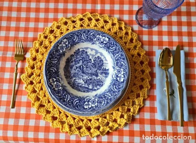 Vintage: Seis platos hondos estilo vintage marca italiana Quadrifoglio. Dise&ntilde;o cl&aacute;sico en azul y blanco