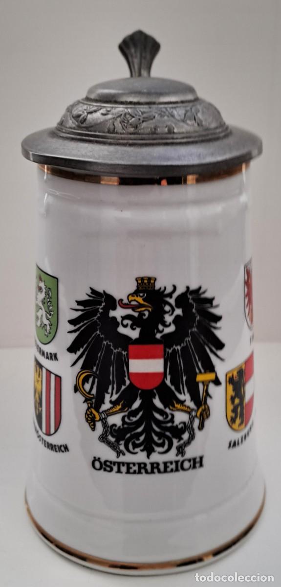 Vintage: JARRA DE CERVEZA DE CERAMICA CON TAPA DE PELTRE Y ESCUDOS AUSTRIACOS. JARRA-189