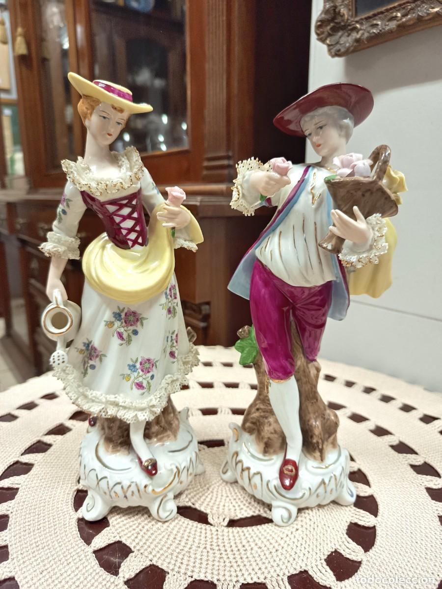 Vintage: Pareja figuras &Eacute;poca porcelana 25 cm