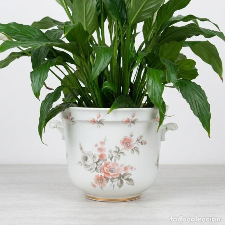 Vintage: Cache-pot / jardinera vintage Herr&aacute;ndiz porcelana espa&ntilde;ola floral dorado a&ntilde;os 70
