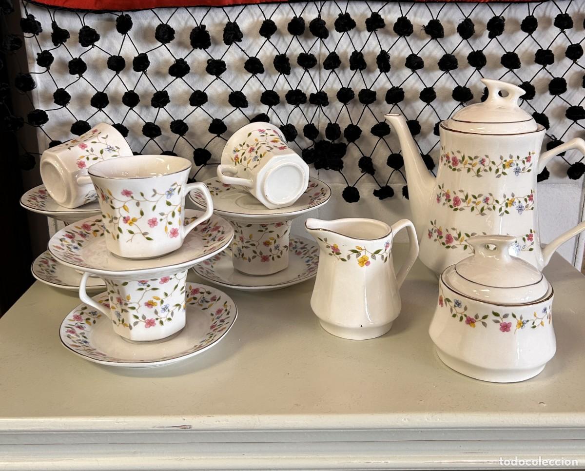 Vintage: Juego de caf&eacute; porcelana Florecillas
