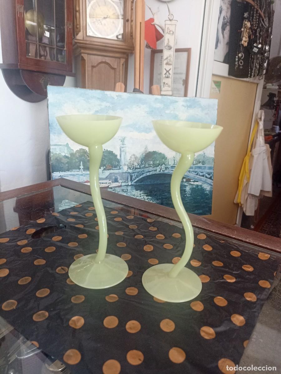 Vintage: Copas portavelas. Cristal opalino verde. 20 cm