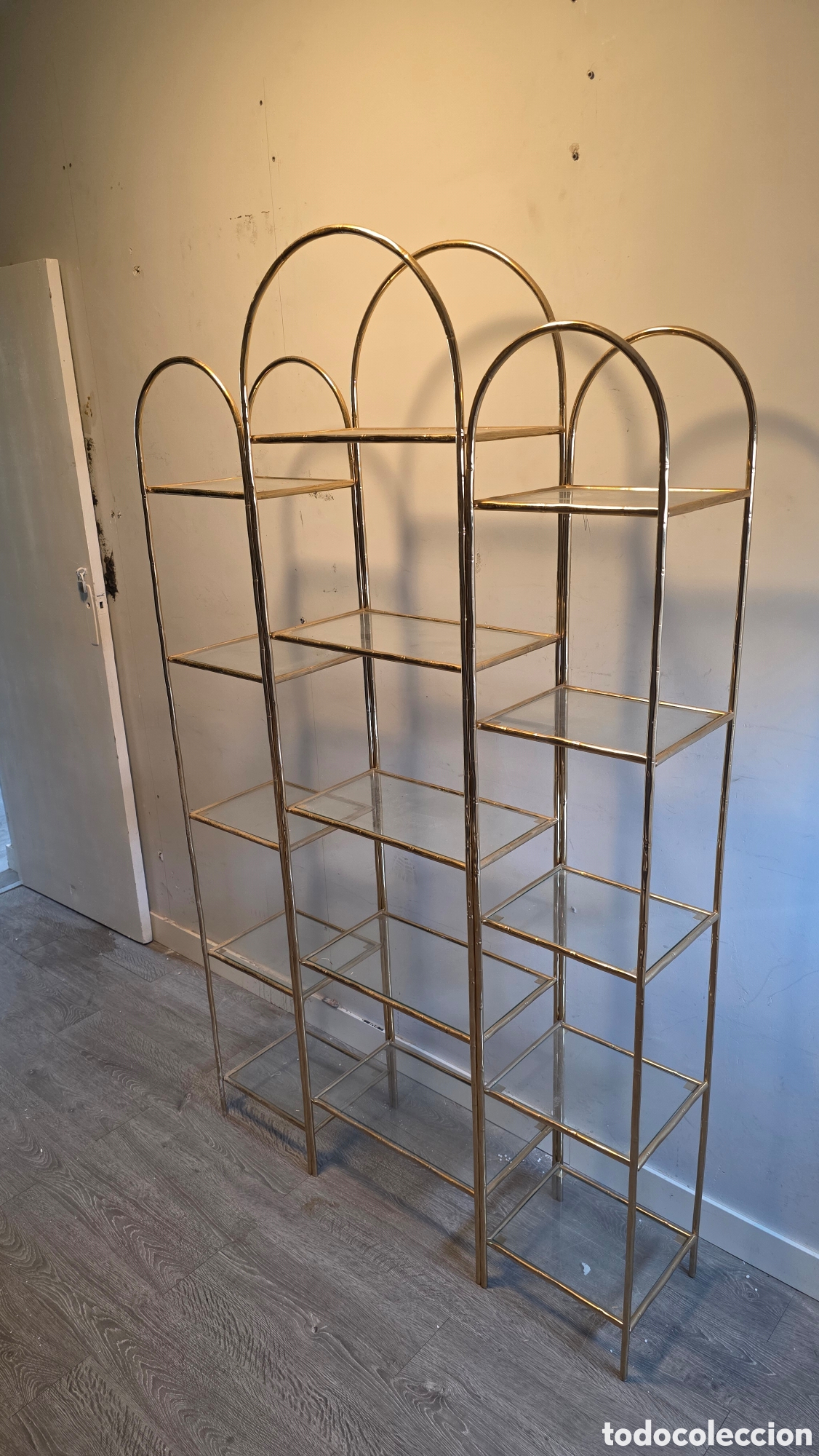 Vintage: Estanter&iacute;a votrina laton y cristal