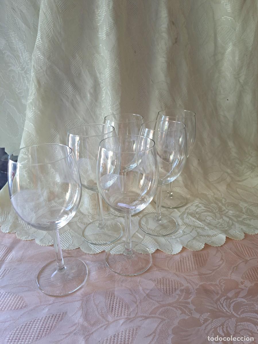 Vintage: Juego de 6 copas de vino pie alto.
