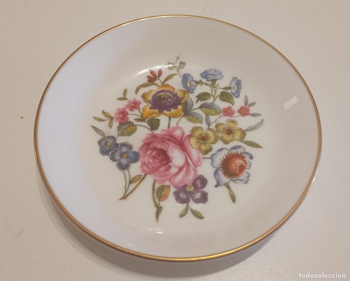 Vintage: BONITO PEQUE&Ntilde;O PLATO DE PORCELANA FINA ROYAL WORCESTER, VINTAGE DE LOS A&Ntilde;OS 80 HECHO EN INGLATERRA