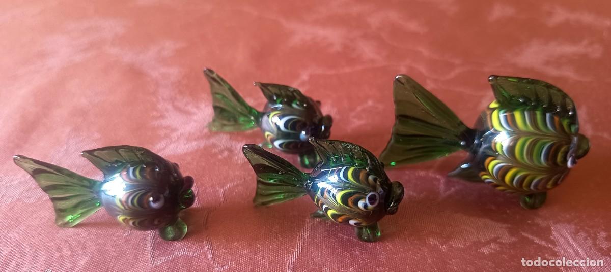 Vintage: BONITA FAMILIA DE PECES DE CRISTAL DE MURANO EN COLOR VERDE. VINTAGE