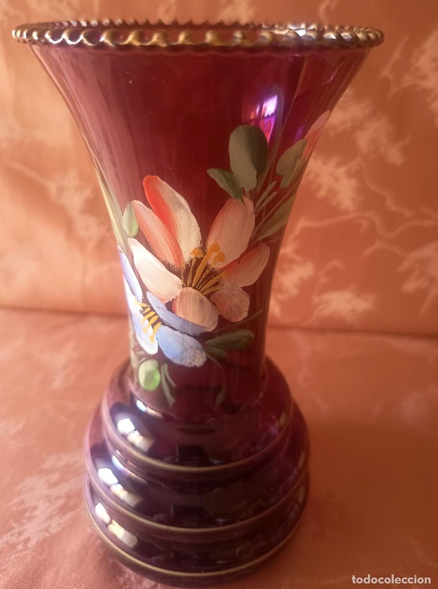 Vintage: VASO DE CRISTAL BELGA CON PINTURA FLORAL A MANO. VINTAGE A&Ntilde;OS 70