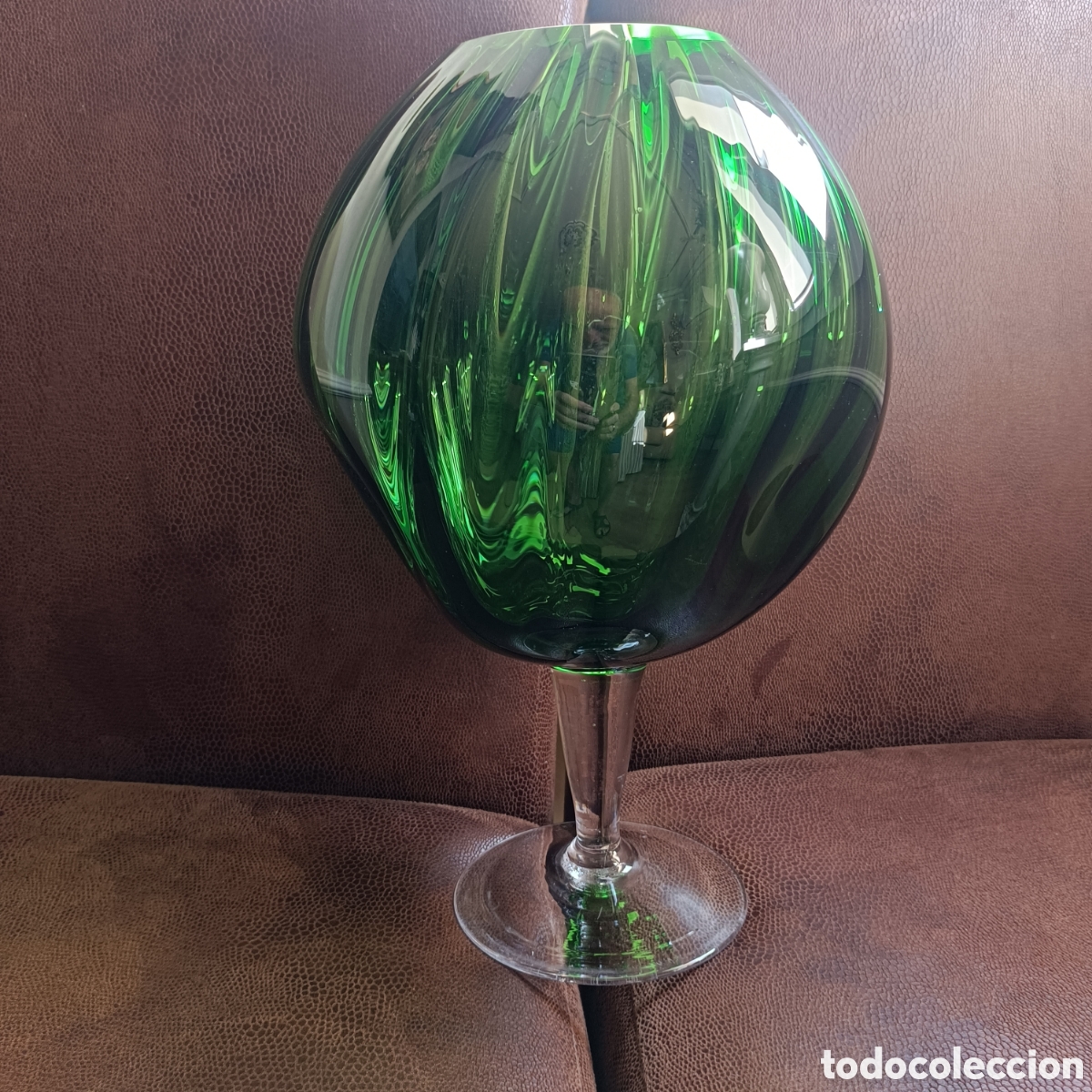 Vintage: Jarron en forma de copa de cristal en verde y transparente de los a&ntilde;os 70