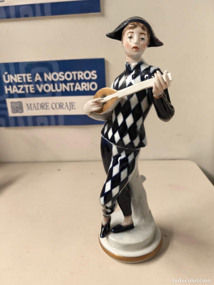 Vintage: Figura de porcelana de arlequ&iacute;n de la f&aacute;brica Hispania Manises