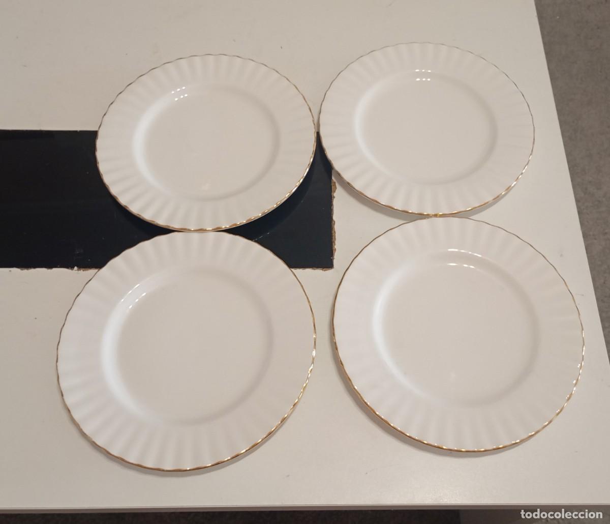 Vintage: BONITO JUEGO DE 4 PLATOS DE ENSALADA DE PORCELANA FINA DE LA MARCA ROYAL ALBERT, PATR&Oacute;N VAL D'OR