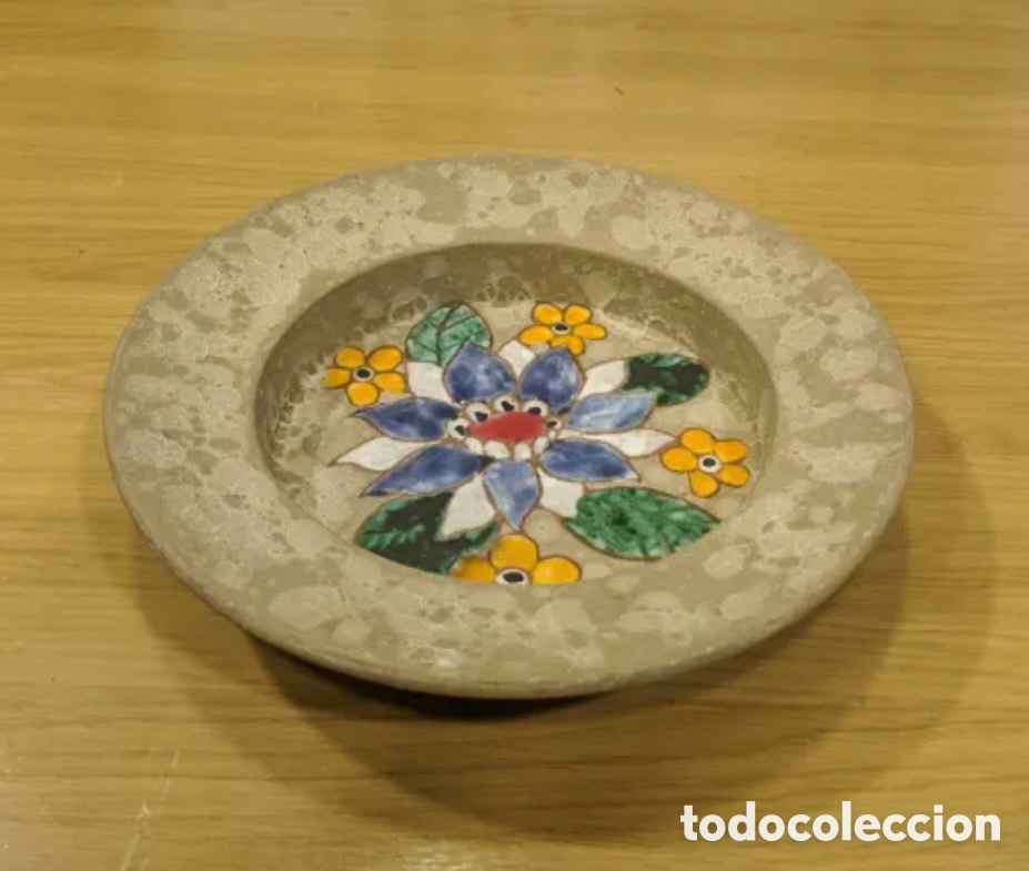 Vintage: Centro de ceramica de autor firmado Fat Lava / esmalte vidriado en relieve floral
