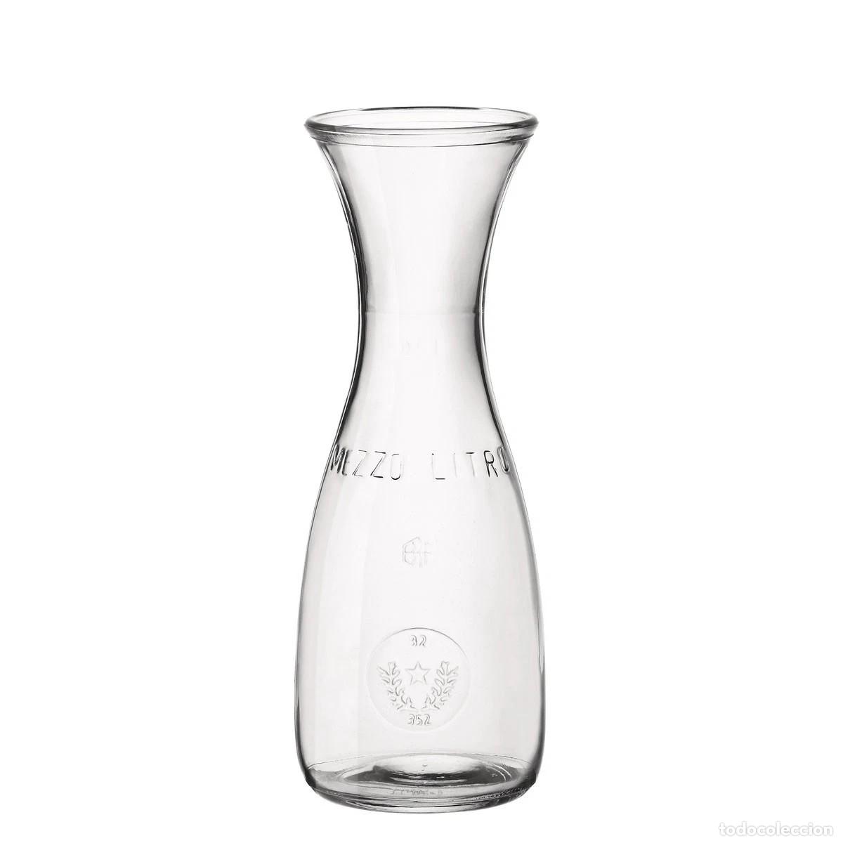Vintage: Decantador Brocca Caraffa para vino y agua de Bormioli. Medidas: 50 cl (1/2 litro).