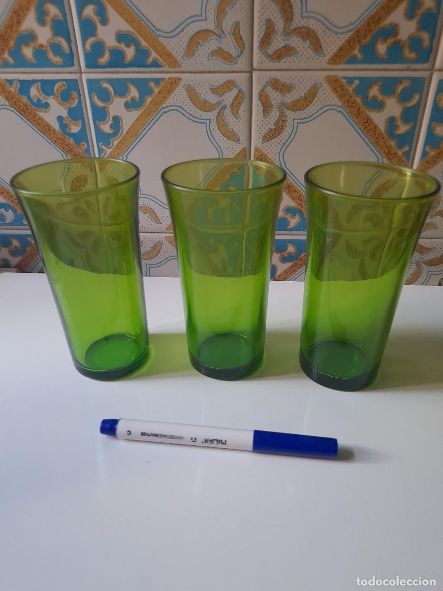 Vintage: Lote 3 Vasos Altos DURALEX verde 13,5 cm alto.