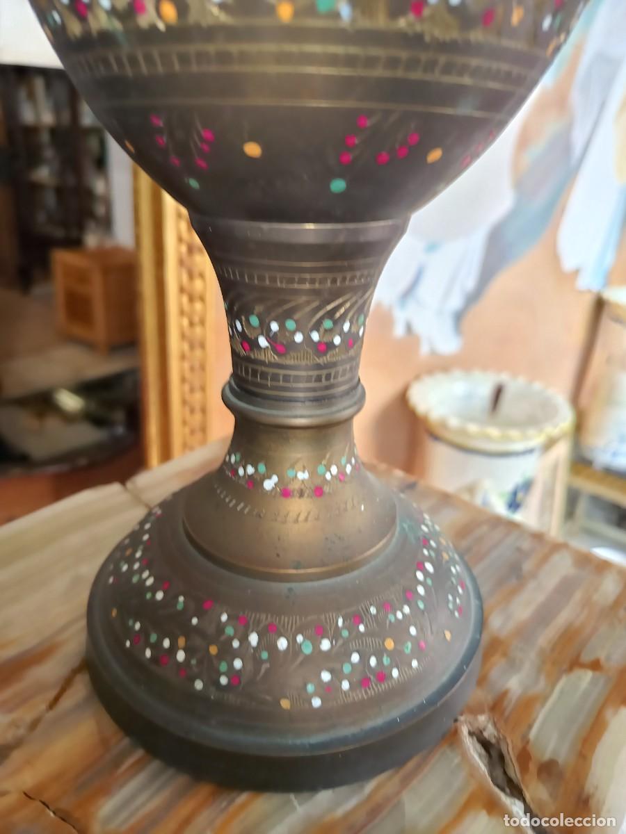 Vintage: &Aacute;nfora de lat&oacute;n 43 cm - Foto 6