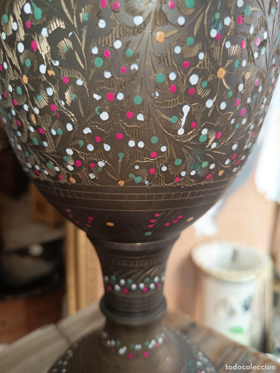 Vintage: &Aacute;nfora de lat&oacute;n 43 cm - Foto 7