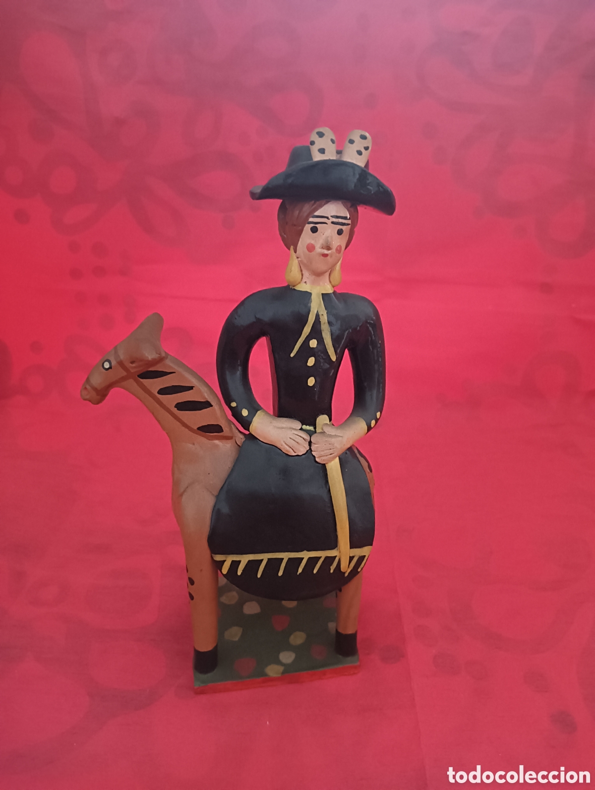 Vintage: Figura cer&aacute;mica Portuguesa Estremos