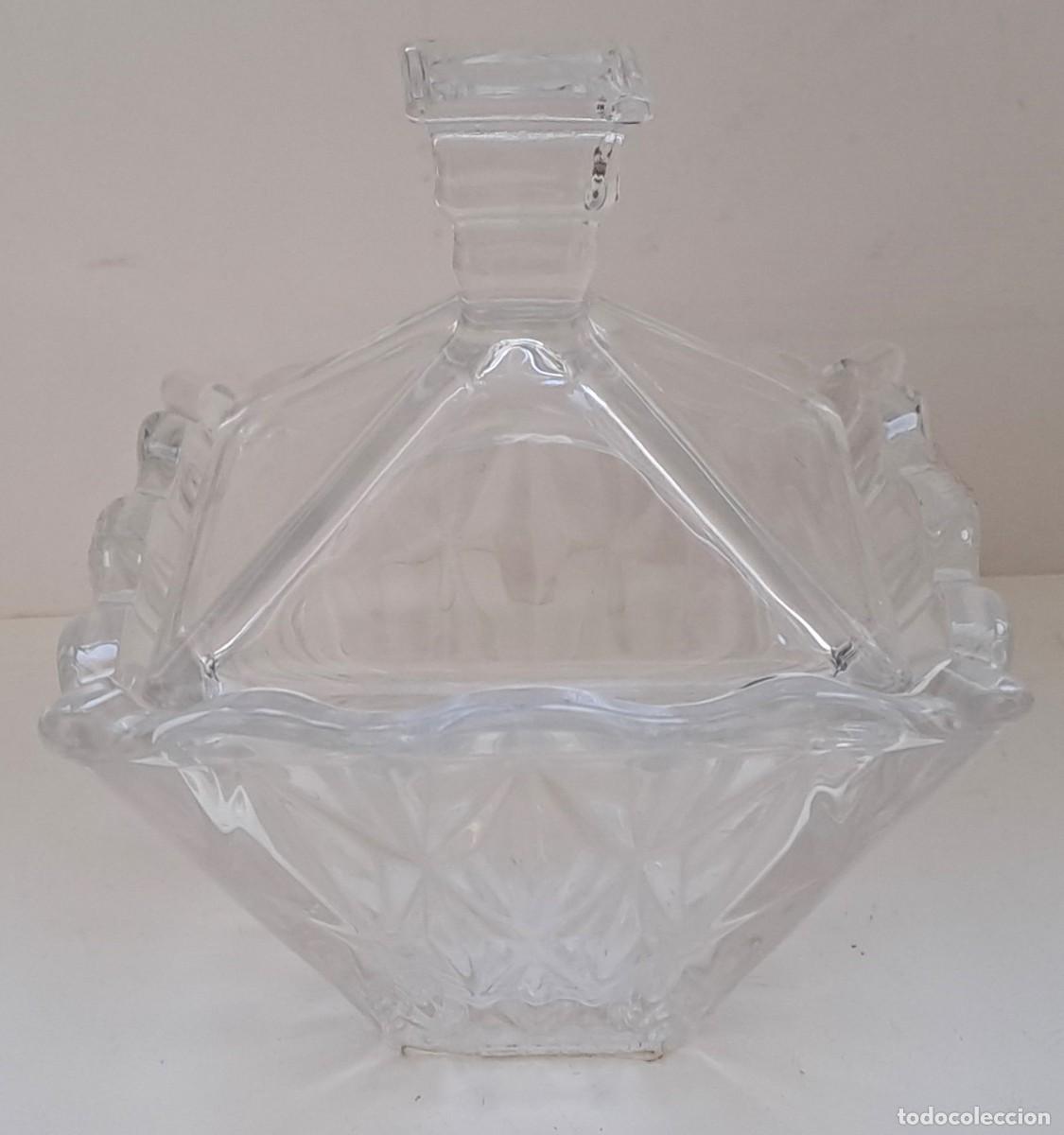 Vintage: BONITA BOMBONERA DE CRISTAL CON TAPA DISE&Ntilde;O TALLADO GEOMETRICO. BOMBONERA-04