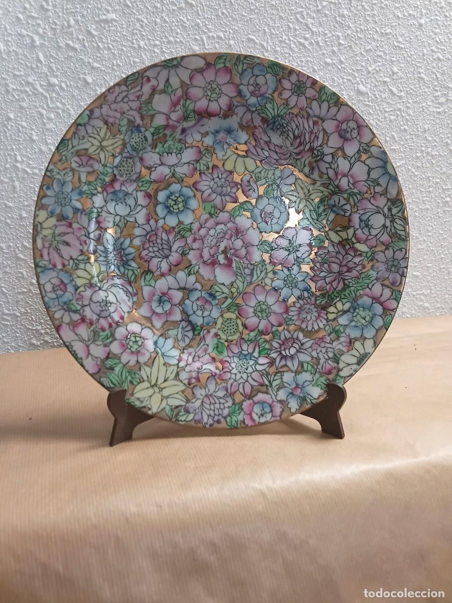 Vintage: Plato vintage de porcelana China fabricado en Macao