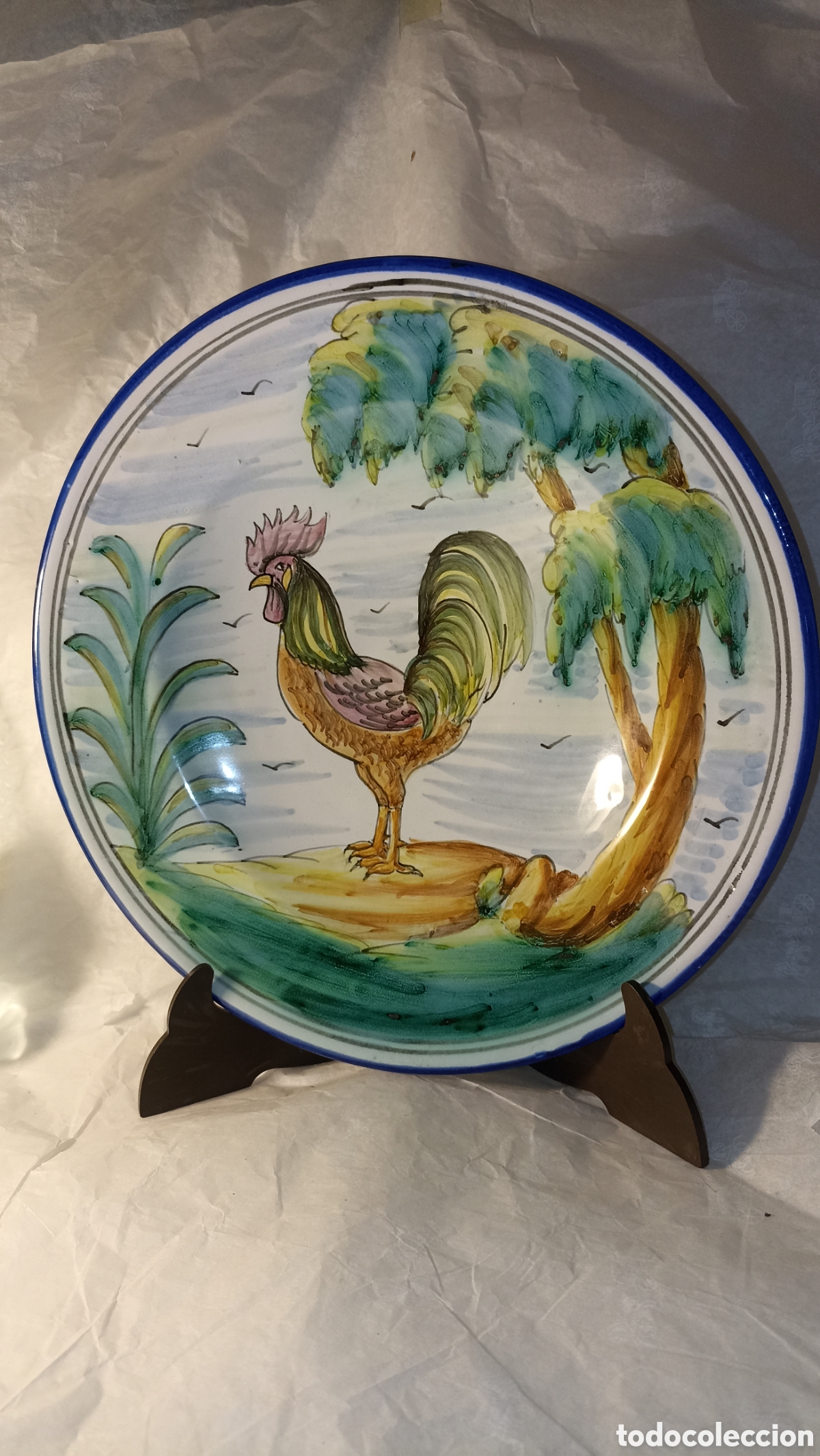 Vintage: Plato Cer&aacute;mica de Autor J.C. RULL (27 cm) - Gallo y Palmeras Pintado a Mano - Estilo Tradicional Med