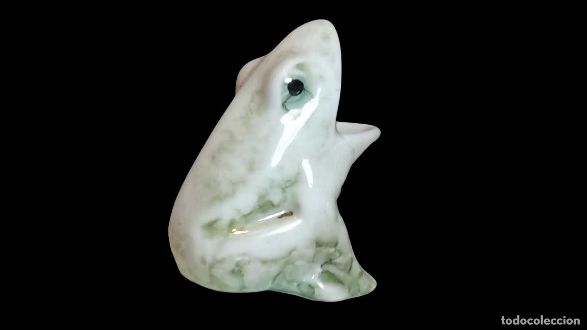 Vintage: FIGURA DE SAPO/RANA - PORCELANA VINTAGE - ESMALTE MARMOLADO VERDE Y BLANCO - A&Ntilde;OS 60-70 - RETRO