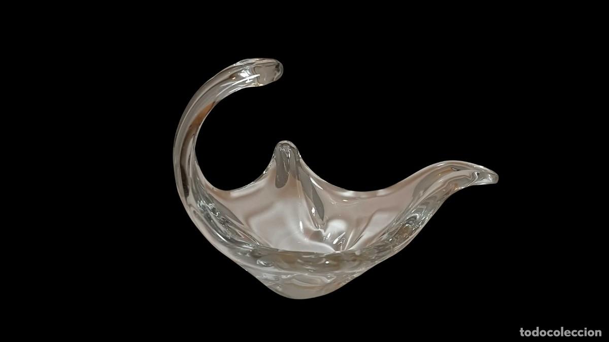 Vintage: CUENCO/CENTRO DE MESA DE CRISTAL VINTAGE - FORMA BIOM&Oacute;RFICA SOPLADA A MANO - CRISTAL FRANC&Eacute;S - A&Ntilde;OS