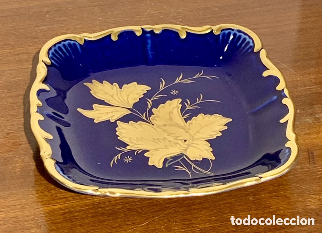 Vintage: Cenicero. Porcelana Bavaria. Azul cobalto y oro. Made in Germany.