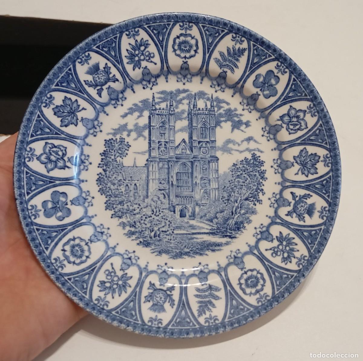 Vintage: PLATO DECORATIVO DE CER&Aacute;MICA,MARCA BROADHURST & SONS,PIEZA CONMEMORATIVA HECHA EN 1977 PARA CELEBRAR