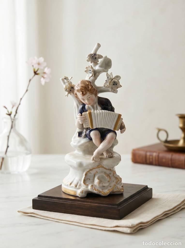 Vintage: FIGURA DE PORCELANA NI&Ntilde;O