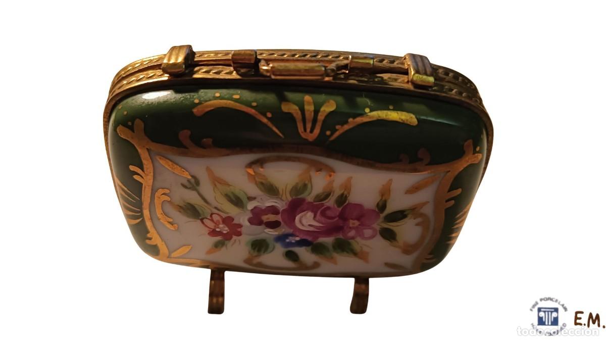 Vintage: Pastillero Ingles Vintage Maleta - Porcelana Fine Hand Finished - Motivos Florales 1960