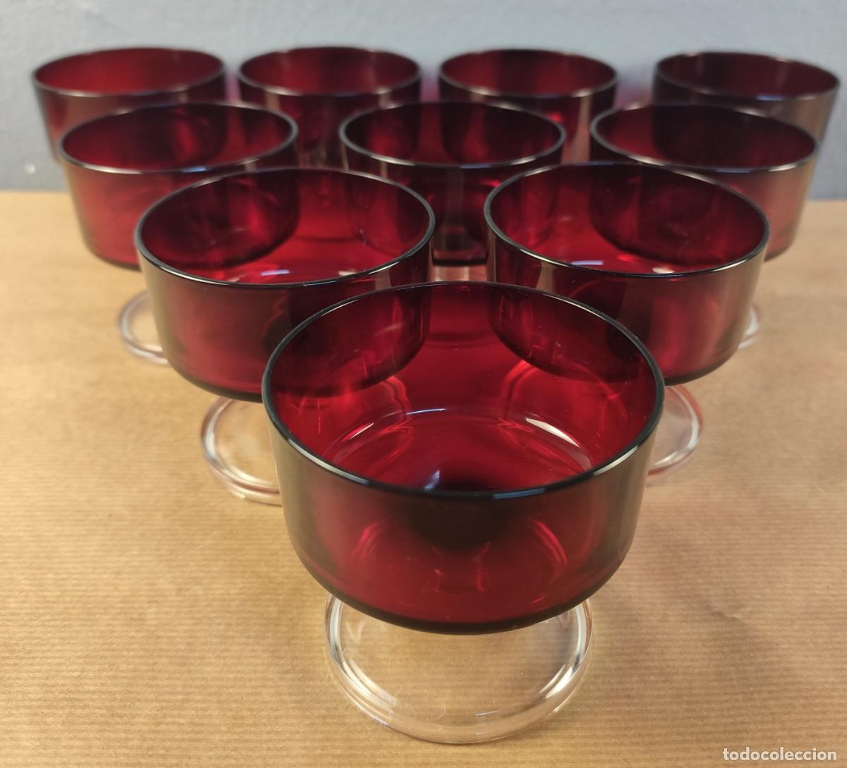 Vintage: Juego de 10 copas cristal rojo, dise&ntilde;o vintage a&ntilde;os 1970