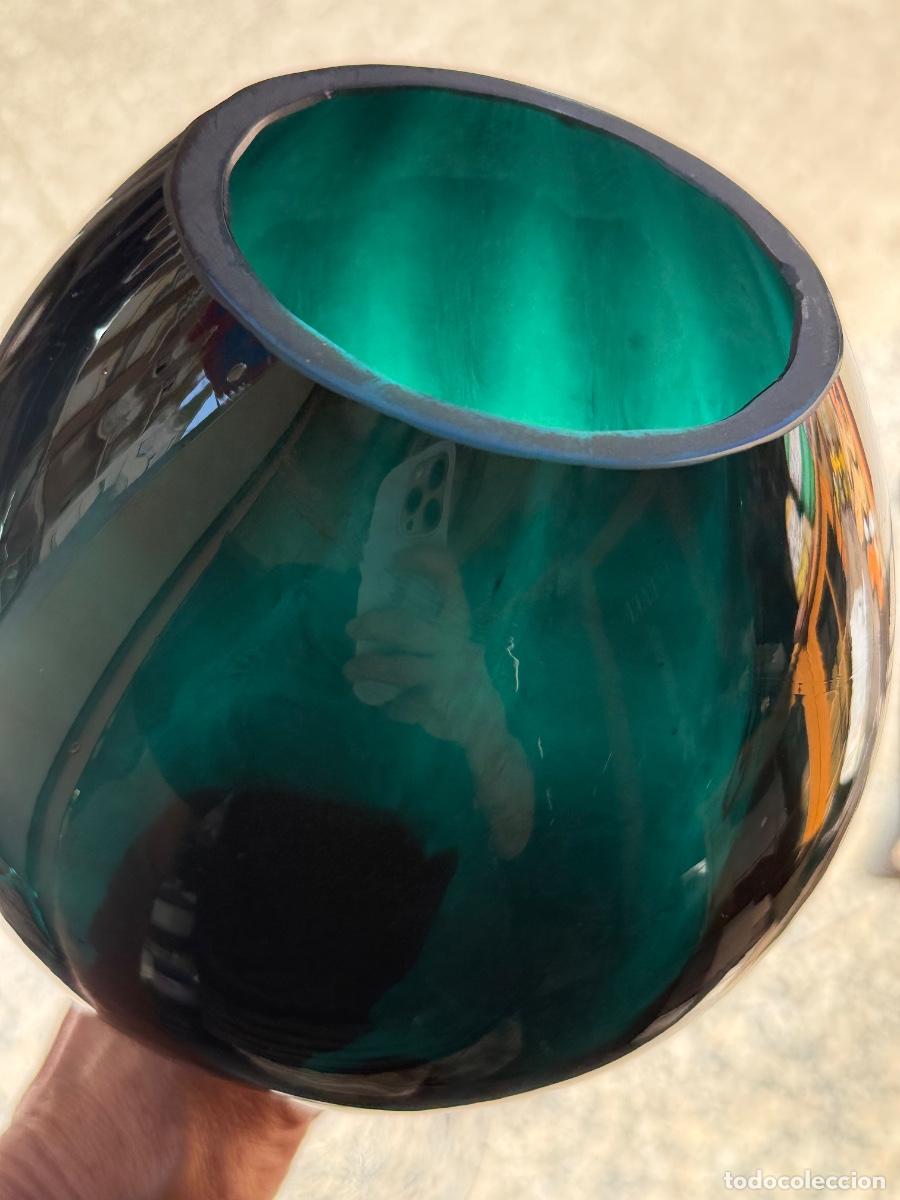 Vintage: Gran copa de grueso cristal. Vintage. Encantador color verde esmeralda profundo. 26cms