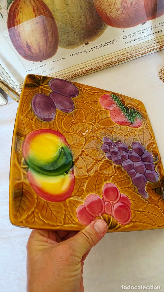 Vintage: Plato Cuadrado XL Barbotina Francesa Salins-les-Bains Rareza Mid-Century 1950 Mayolica