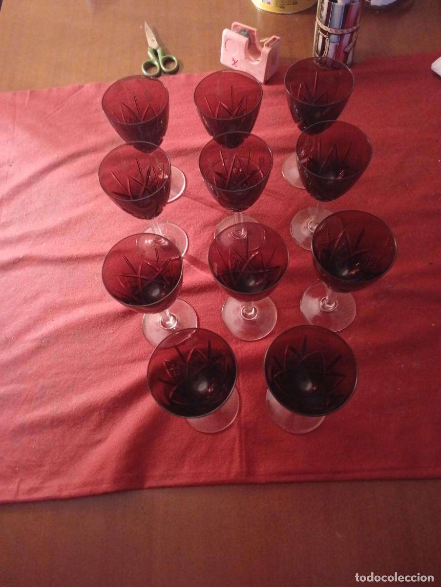 Vintage: lote de 10 copas vintage de cristal color rojo rub&iacute; tallado - Estilo Luminarc Cavalier / a&ntilde;os 70