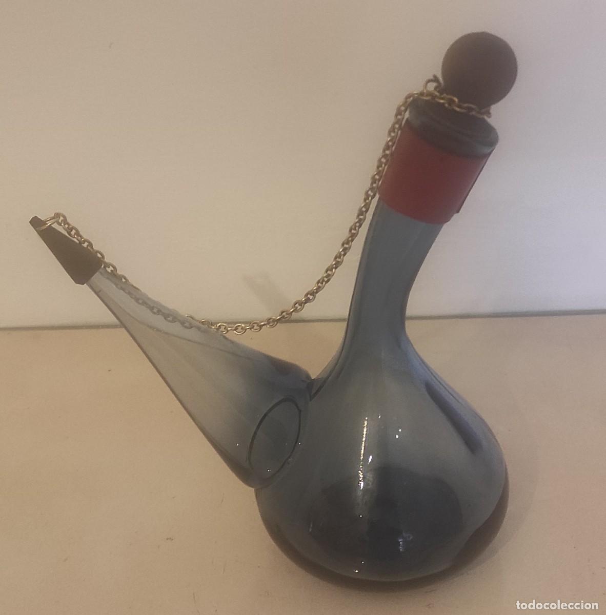 Vintage: Porr&oacute;n antiguo espa&ntilde;ol de cristal azul con tapones originales &ndash; A&ntilde;os 60/70