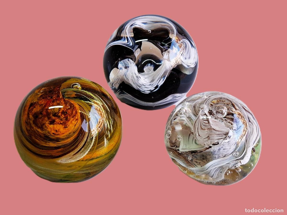 Vintage: (3) ESFERAS DECORATIVAS DE CRISTAL VIDRIO MURANO ITALIA