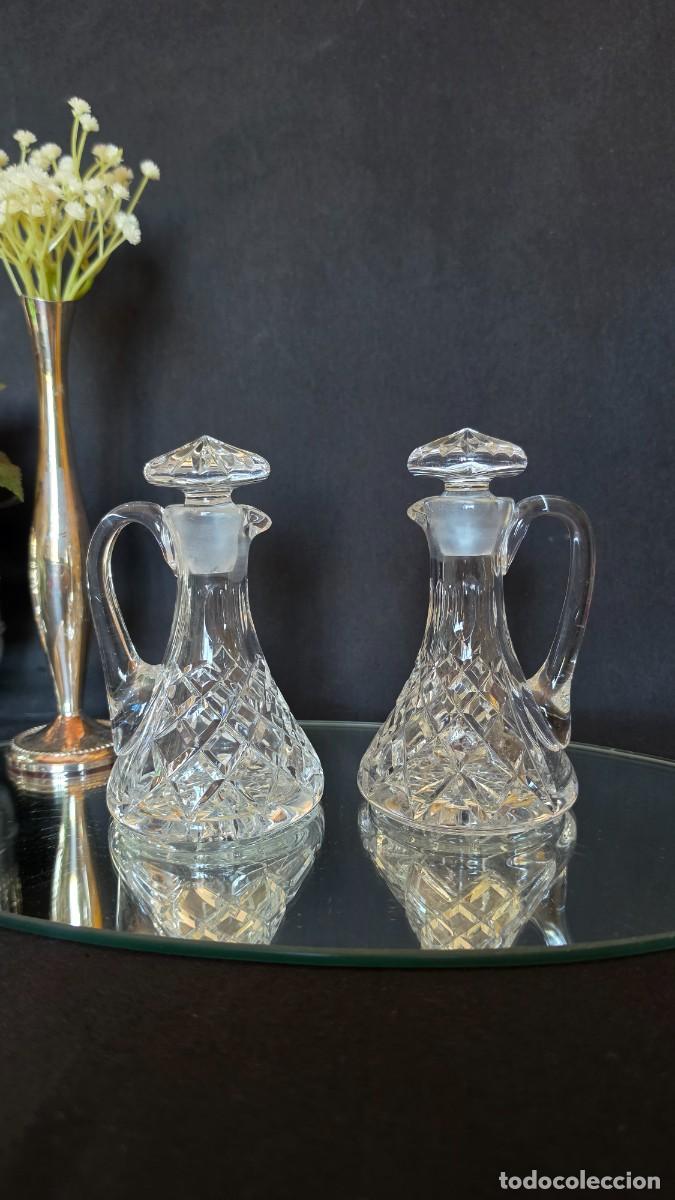 Vintage: Pareja de Aceiteras/ Vinagreras / Licoreras Antiguas en Cristal Tallado Vintage Mid-Century Cristal