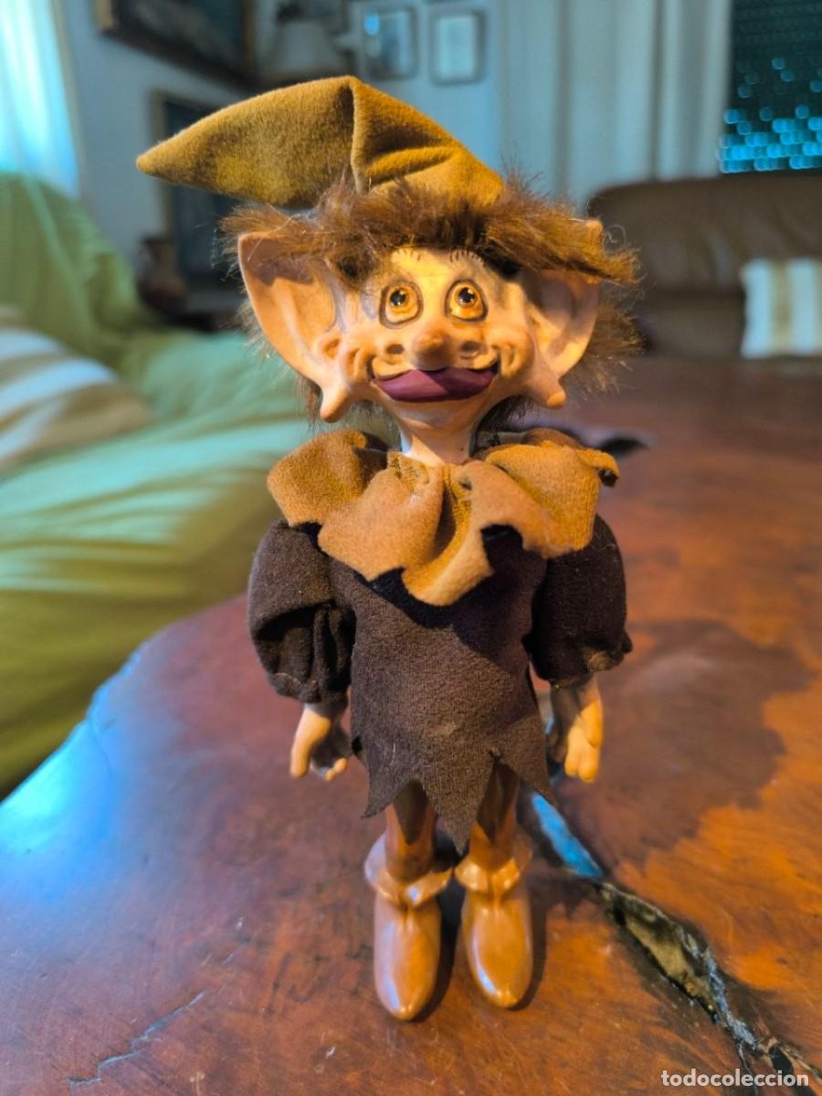 Vintage: DUENDE O ELFO ARTESANAL DE CERAMICA Y TELA, ALTURA 20 CM