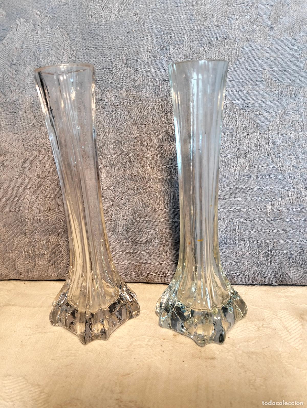 Vintage: Pareja de jarrones decorativos de cristall transparente floreros peque&ntilde;os 15cm