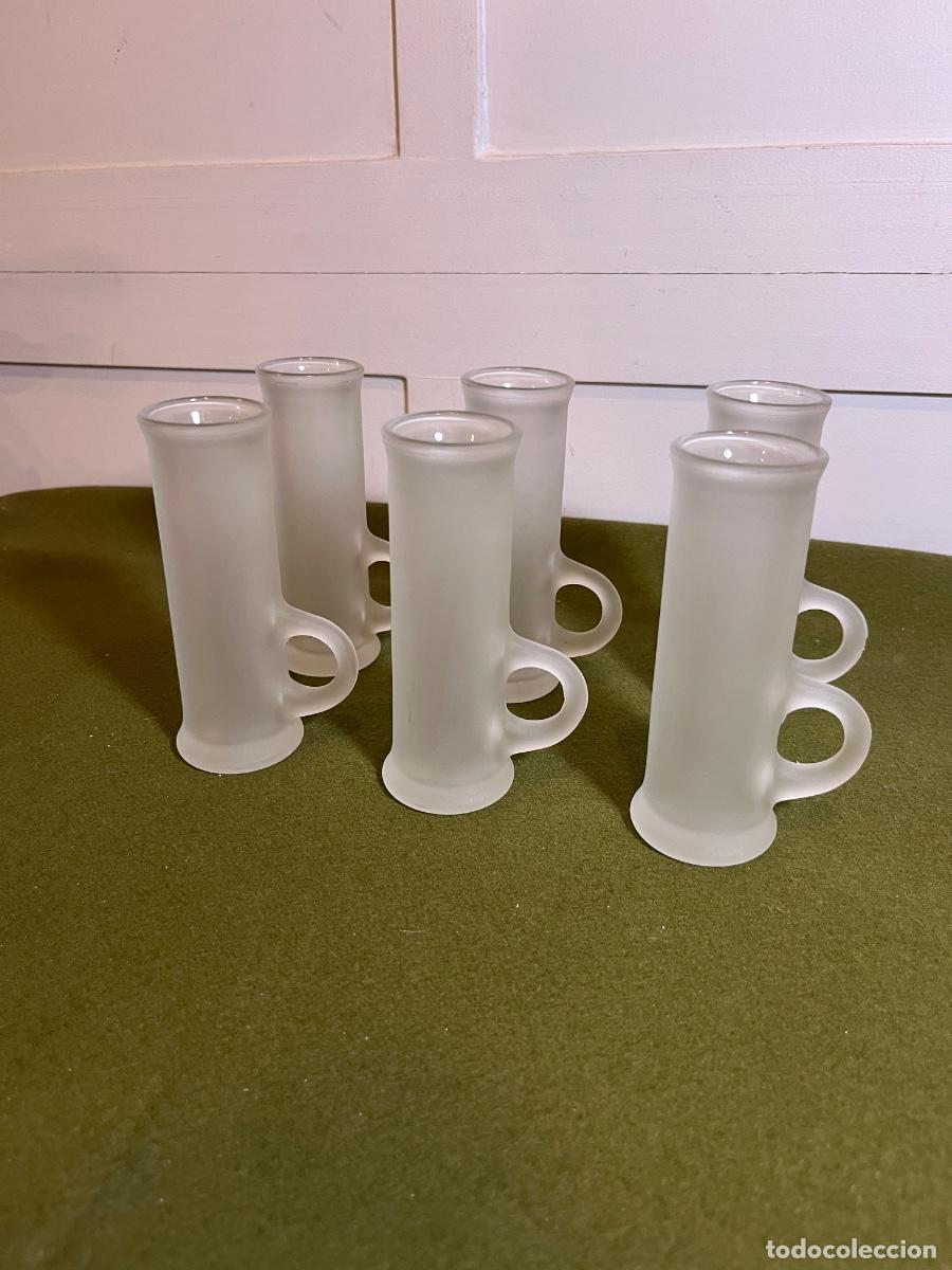 Vintage: Juego de 6 vasos de chupito de vidrio esmerilado con asa &ndash; Vasos para licor
