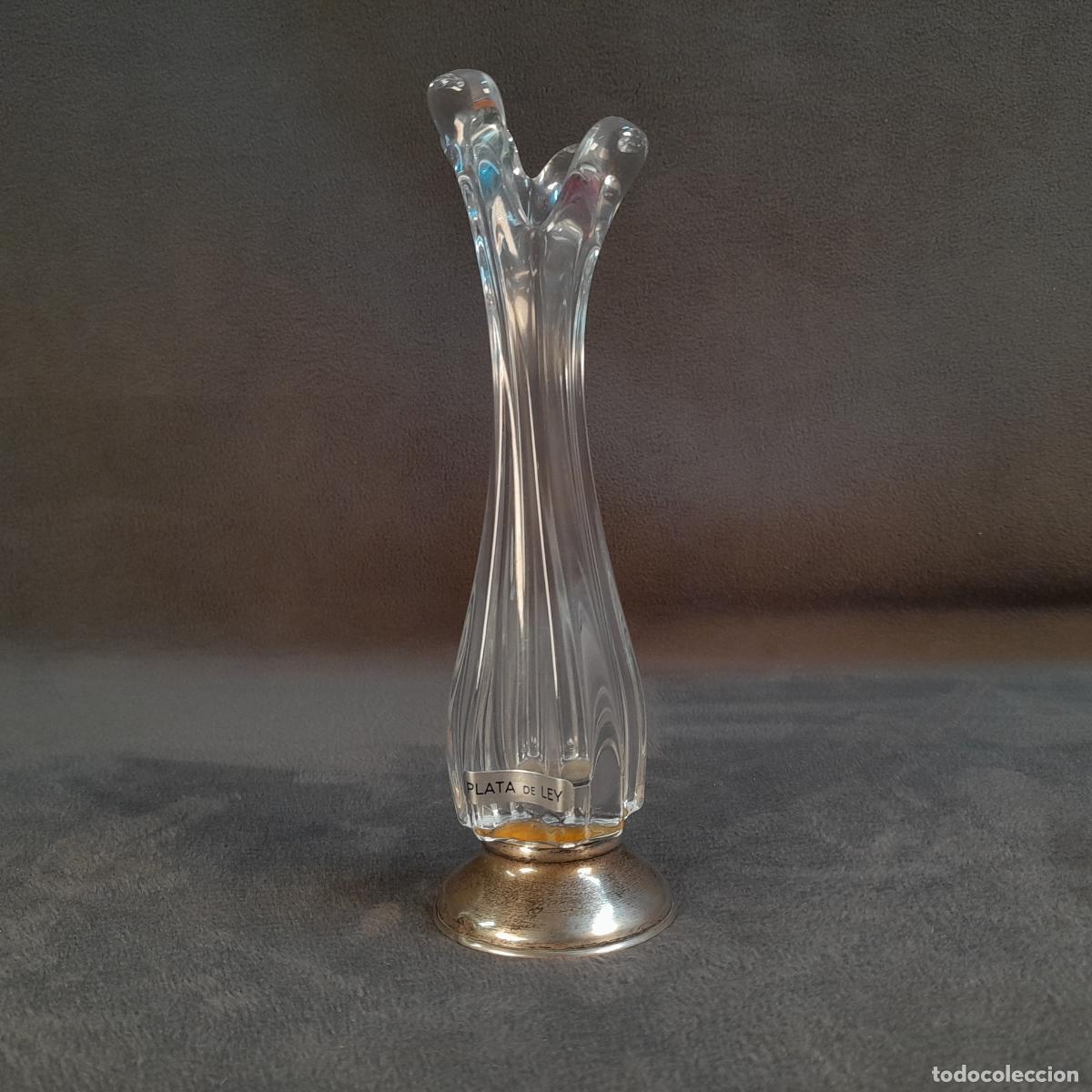 Vintage: FLERO DE CRISTAL CON BASE DE PLATA DE LEY. SIGLO XX