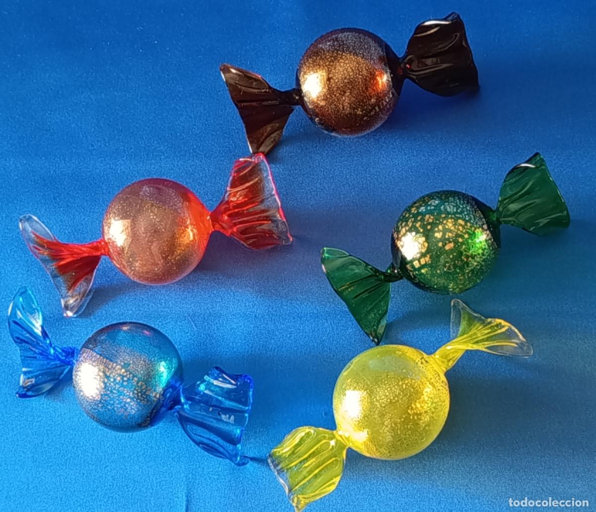 Vintage: CINCO GRANDES CARAMELOS DE VIDRIO SOPLADO DE DIVERSOS COLORES. VINTAGE