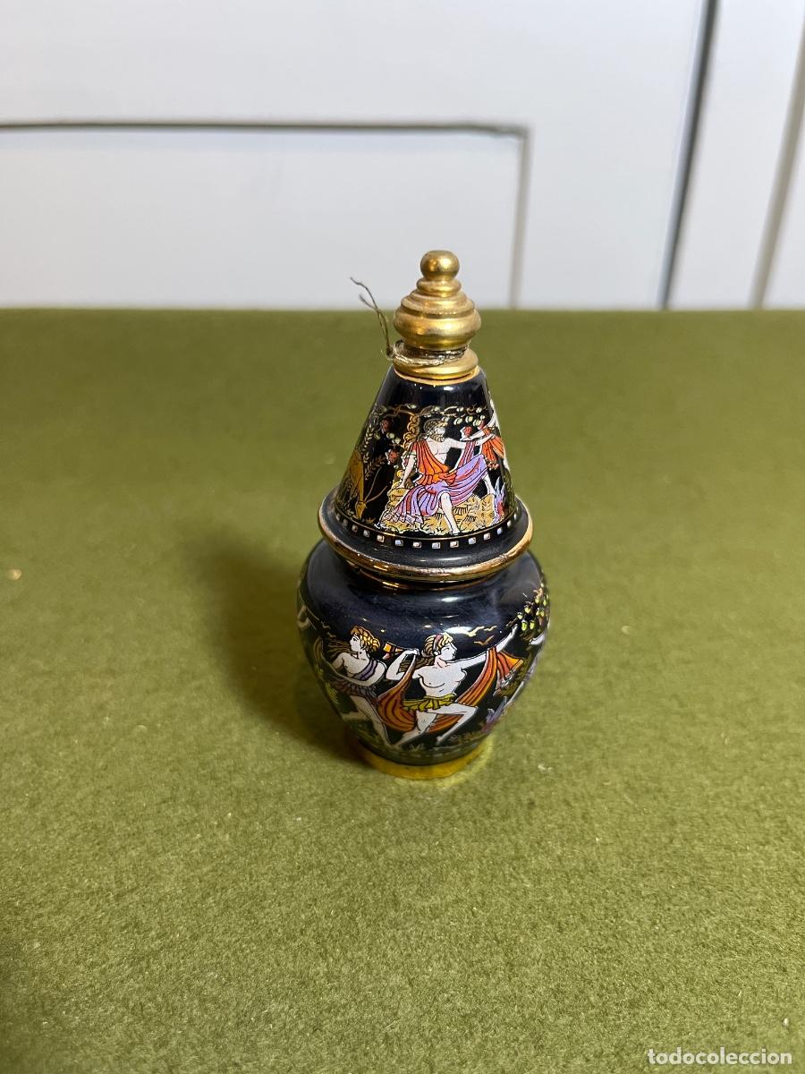 Vintage: Frasco de perfume Venus Serie Perfumes Grecia porcelana 24K oro con tapa &ndash; Vintage a&ntilde;os 70-80
