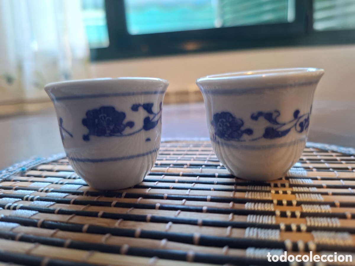 Vintage: PAREJA DE VASITOS DE PORCELANA