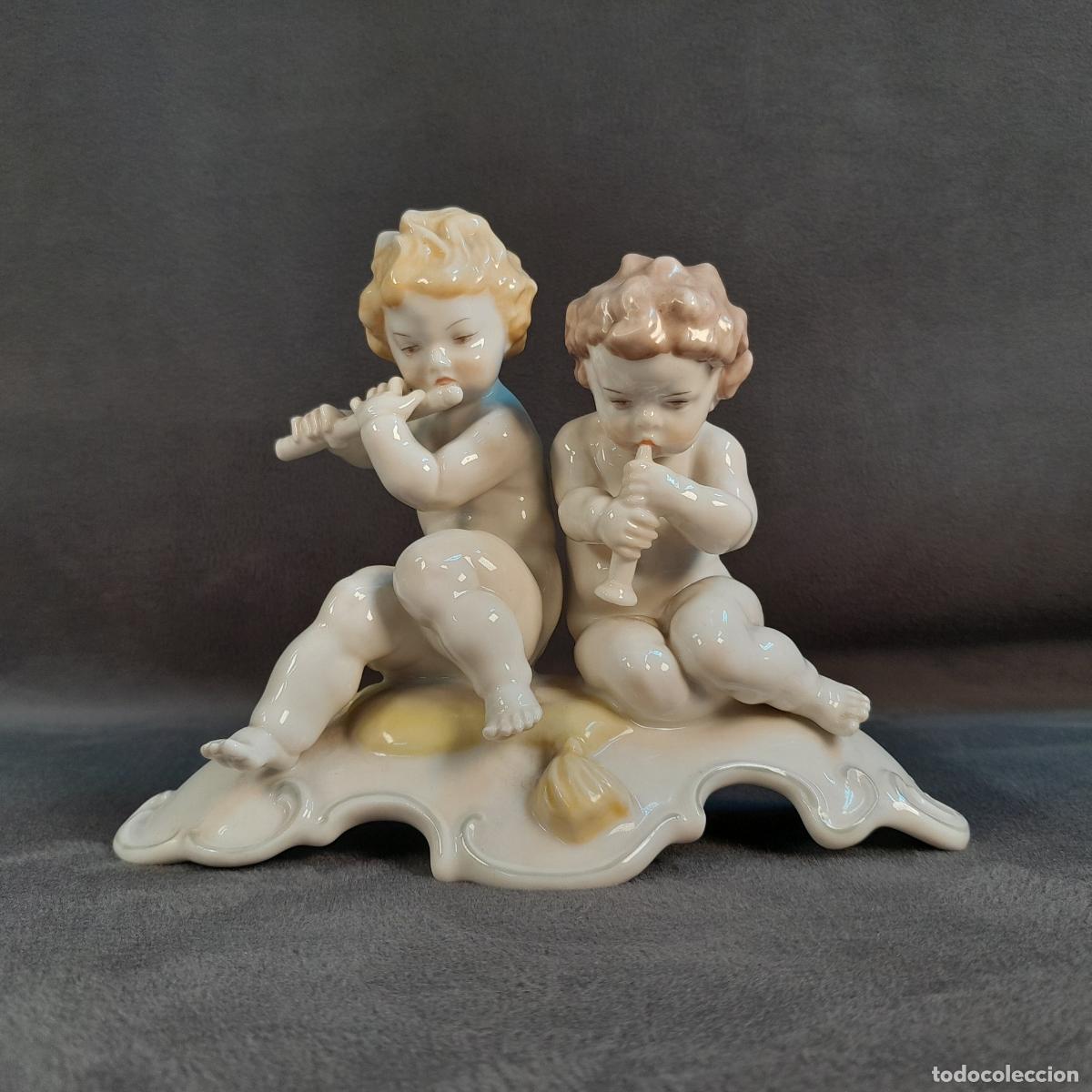 Vintage: FIGURA DE PORCELANA DE DOS PUTTI M&Uacute;SICOS DE HUTSCHENREUTHER. SIGLO XX.
