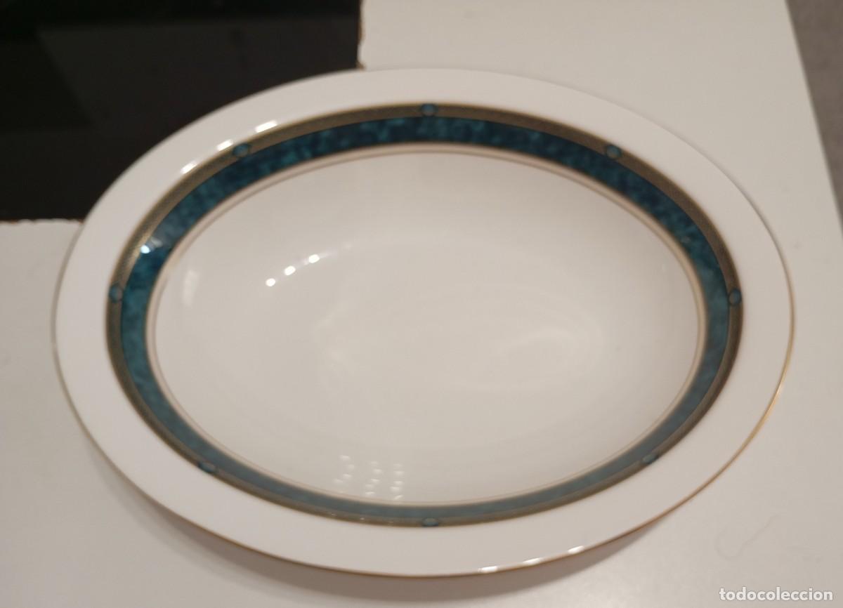 Vintage: HERMOSA FUENTE OVALADA PARA SERVIR DE PORCELANA FINA ROYAL DOULTON, PATR&Oacute;N BILTMORE H 5189, VINTAGE