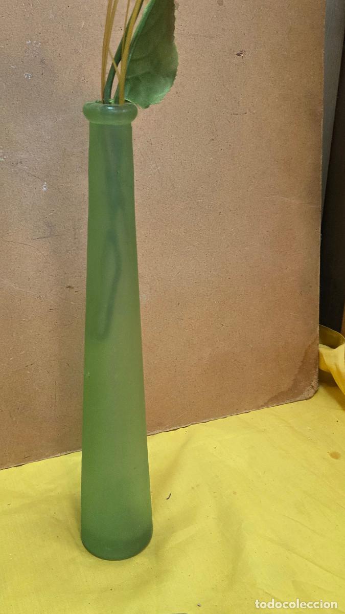 Vintage: botella de cristal verde - Foto 2