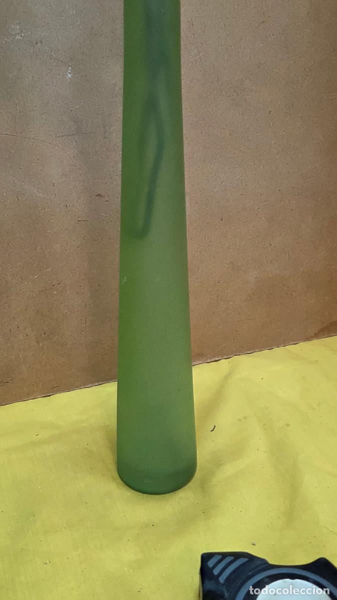 Vintage: botella de cristal verde - Foto 3
