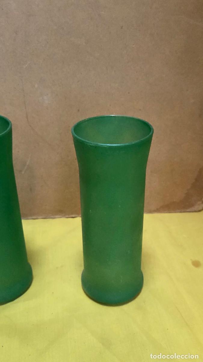 Vintage: 2 vasos de cristal verde - Foto 3